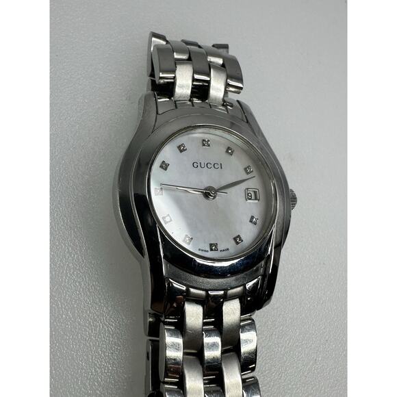 Gucci 5500L Stainless Steel & Diamonds Mother of Pearl Watch Ladies Classic! - Picture 10 of 10